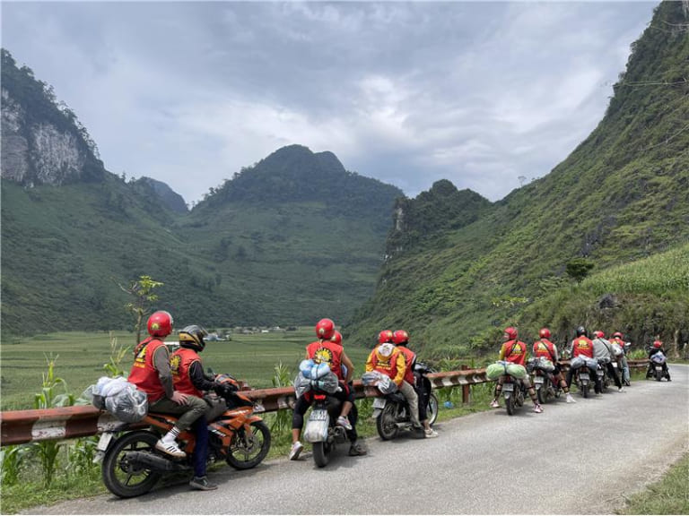 Ha Giang Loop with Easy-Rider or Self-Riding Tours