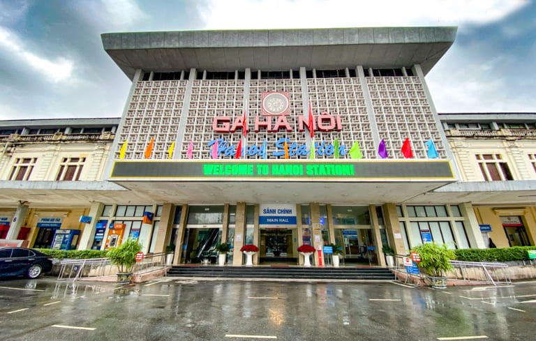 Hanoi Railway Station stands as a crucial hub in Vietnam's transportation network ( Source: Collected)