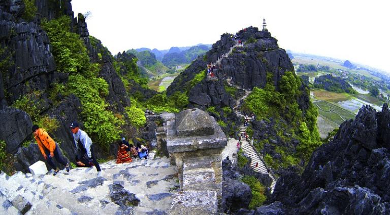 Mua Caves Ninh Binh