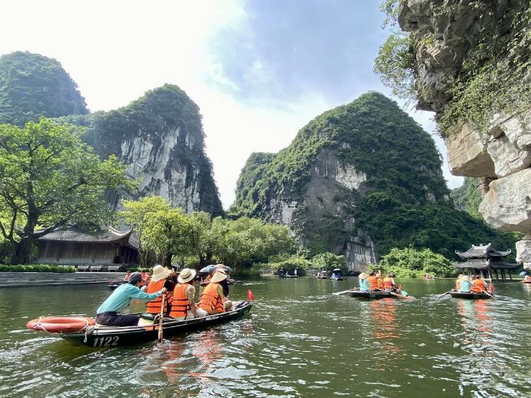 Ninh Binh Travel