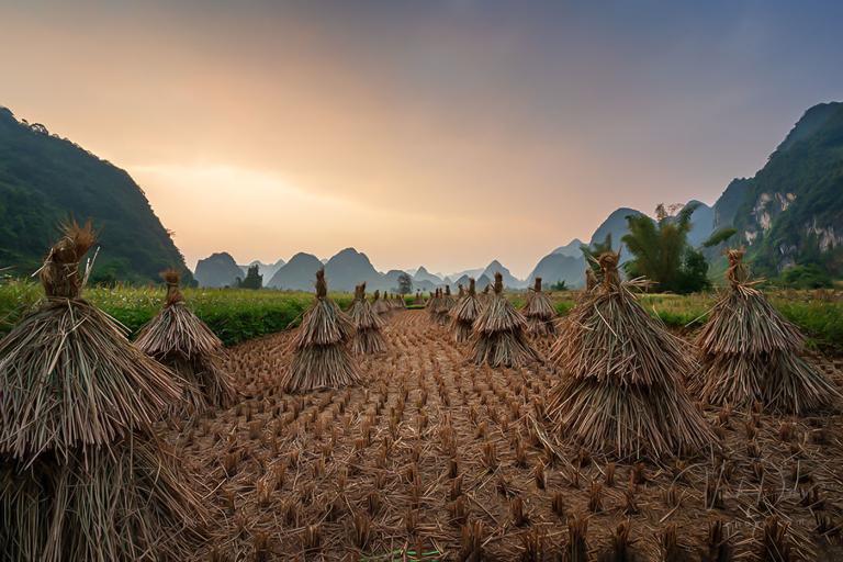 Phong Nam Valley