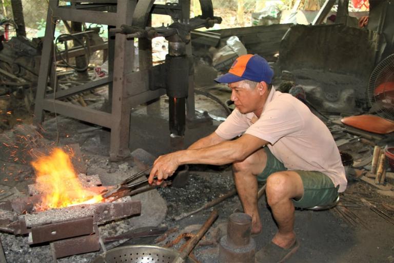 Phuc Sen Blacksmithing Village