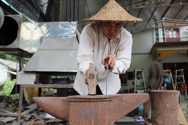 Phuc Sen Blacksmithing Village