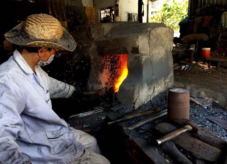 Phuc Sen Blacksmithing Village