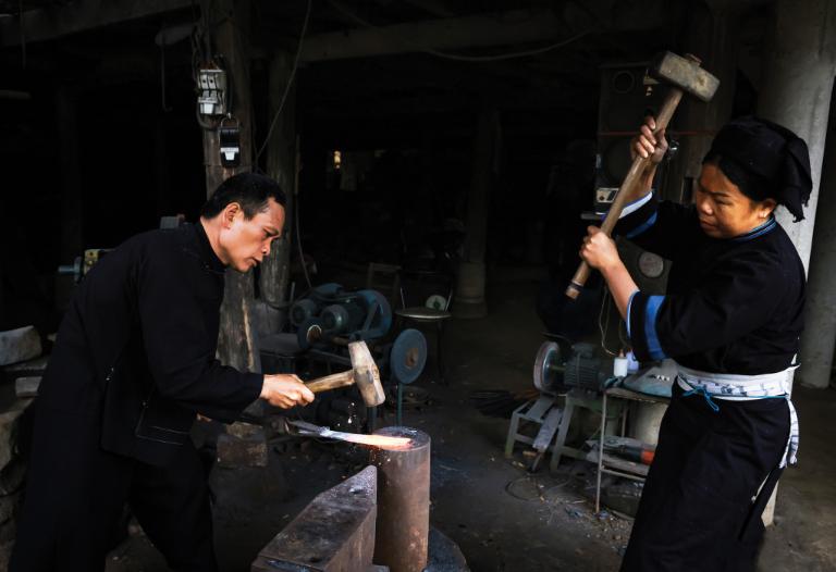 Phuc Sen Blacksmithing Village