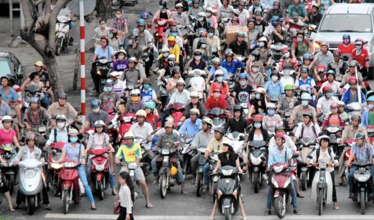 Road Rules for Motorbiking in Vietnam 