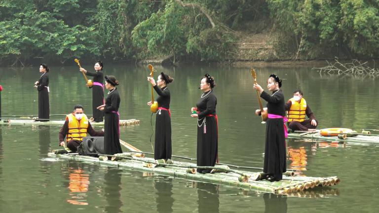 Tour Ban Gioc Waterfall - Nguom Ngao Cave - Ba Be Lake