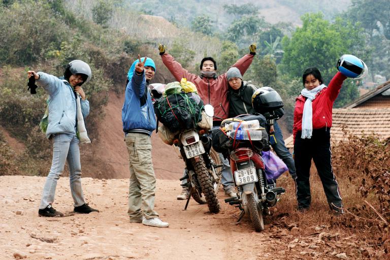 Travel Vietnam by Motorbike Safely