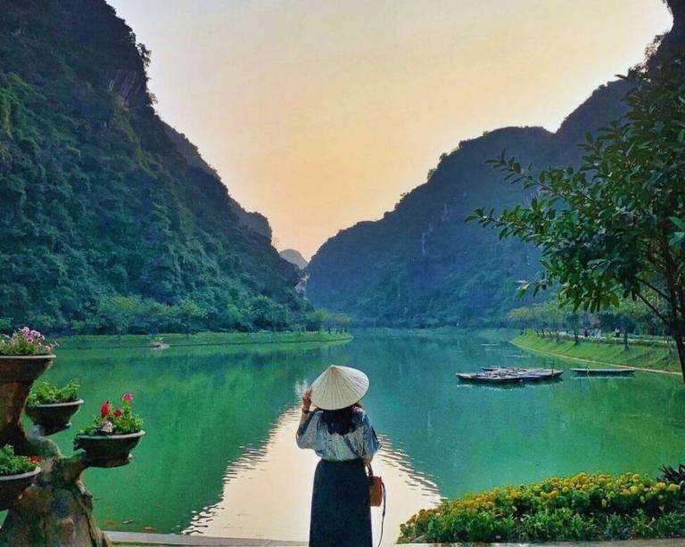 Tuyet Tinh Coc Ninh Binh