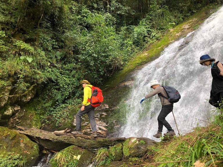 Pack waterproof jackets, sturdy shoes, warm layers, sunscreen, and other essentials for comfort.