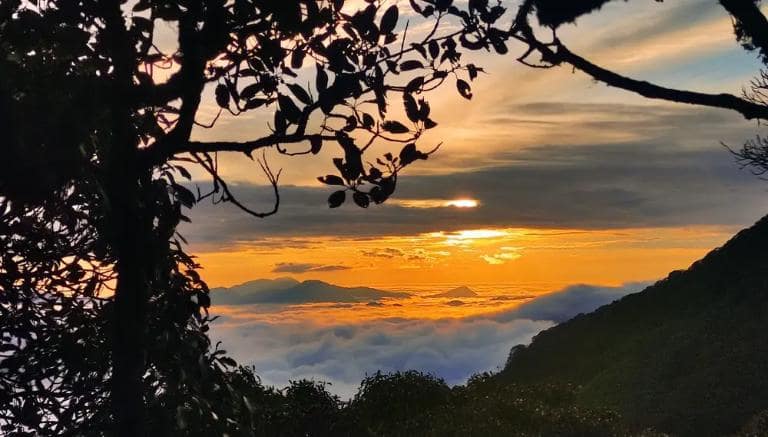 Lung Cung Peak, at 2,913 meters, is among the 15 highest mountains in Vietnam.