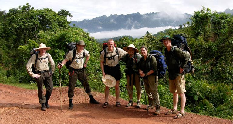 Meals cost 50,000-150,000 VND; guided tours range from 100,000-300,000 VND per person.