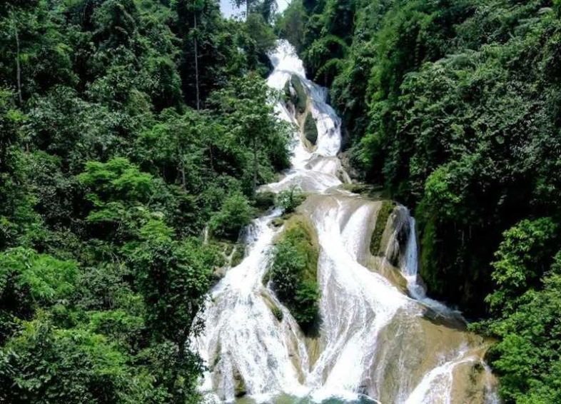 Nam Tra Waterfall