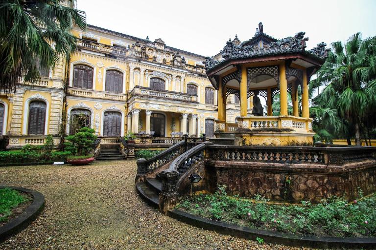 An Dinh Palace