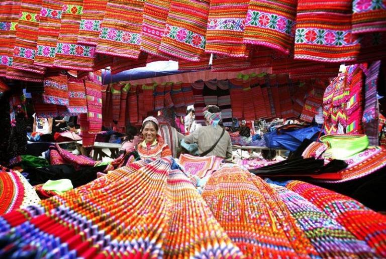 Bac Ha Market