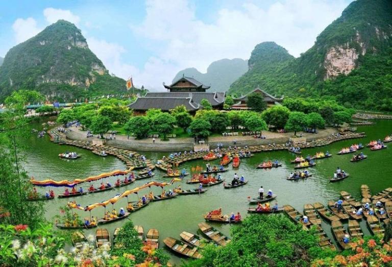 Experiences on a Ninh Binh Motorbike Tour