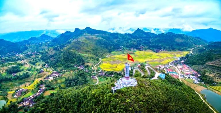 Ha Giang Loop’s Best Passes and Roads