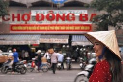 Markets in Hue