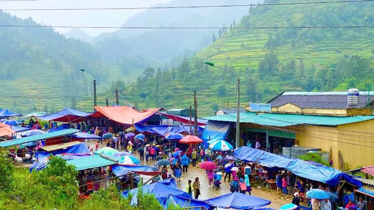 Markets in Sapa