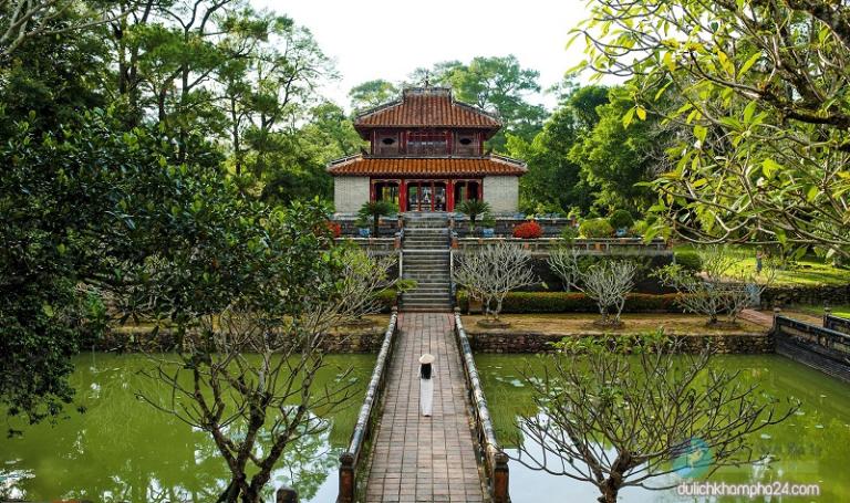 Minh Mang Tomb