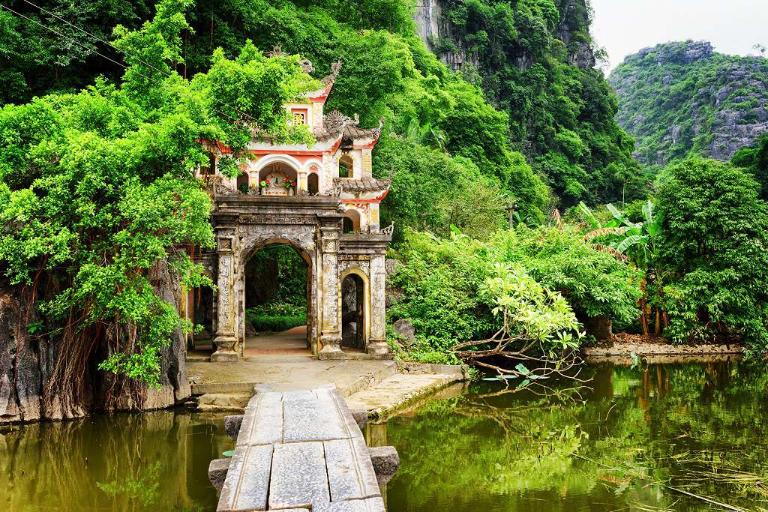 Ninh Binh Motorbike Tour