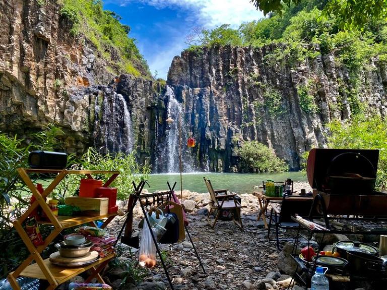 Pu Nhu Waterfall 