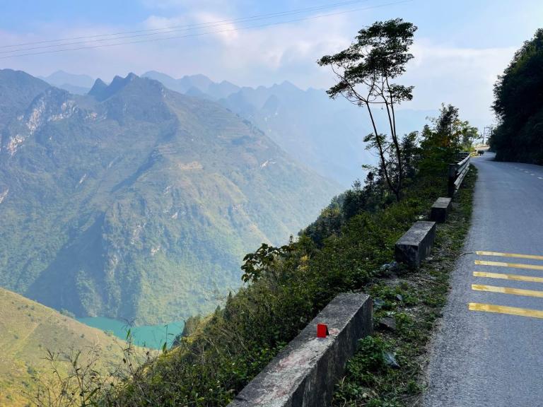Skywalk in Ha Giang Loop