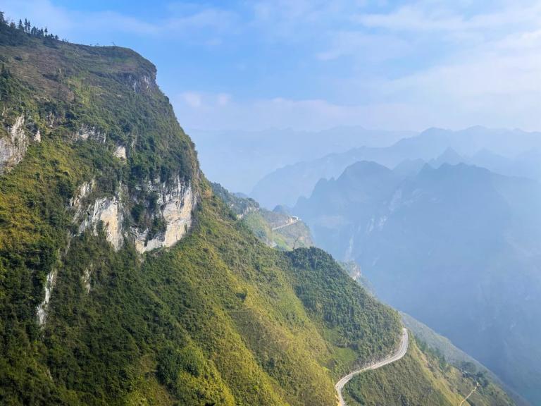 Skywalk in Ha Giang Loop