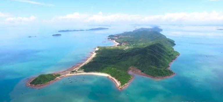 Cai Chien Island