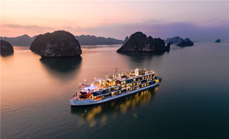 Cruise Experiences in Halong Bay