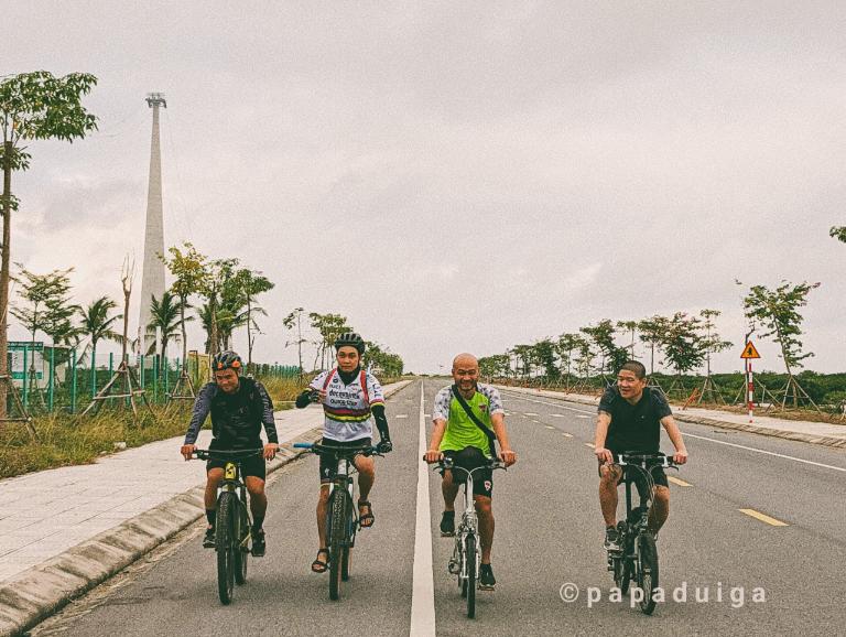 Cycling in Halong Bay