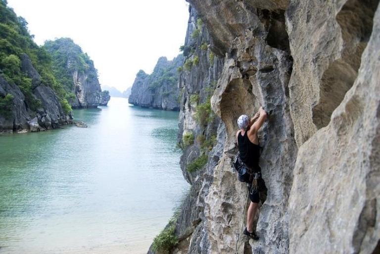 Halong Bay Climbing