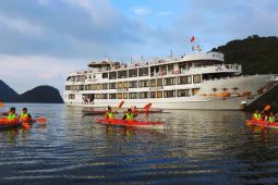 Kayaking in Halong Bay