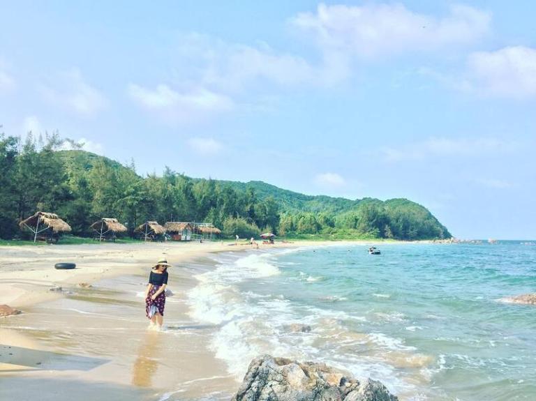 Minh Chau Beach