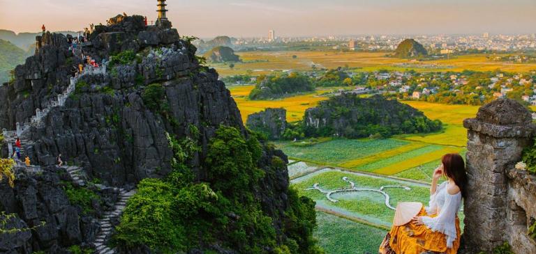 Ninh Binh - Halong Bay Tour 3D2N