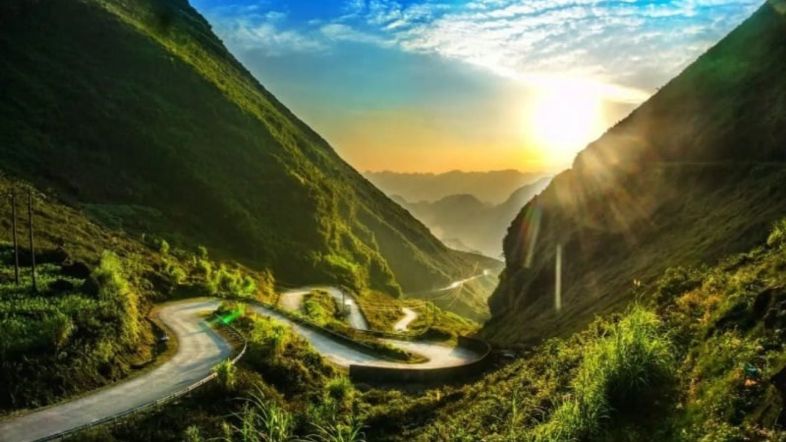 Autumn in Ha Giang transforms the green fields into golden terraces