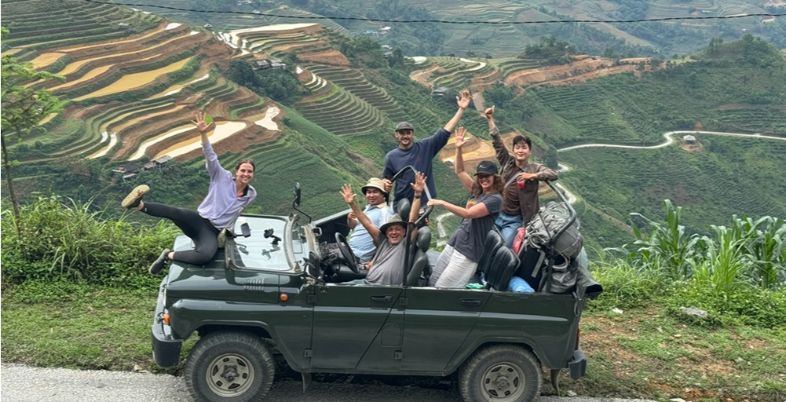 Open-top jeep tours 