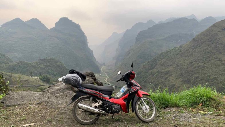 suv car ha giang loop tour