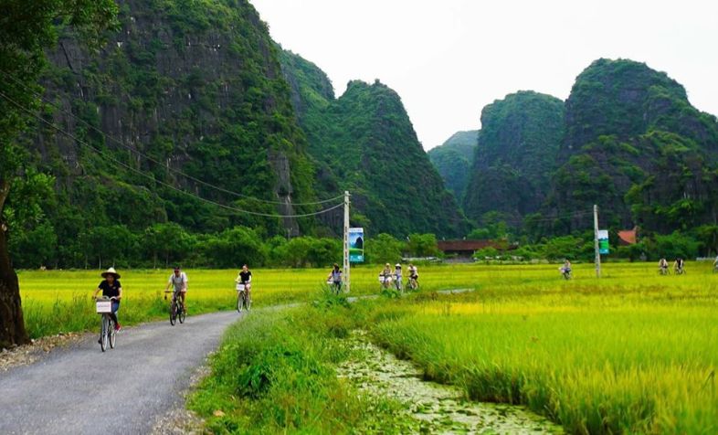 Cycling in Ninh Binh